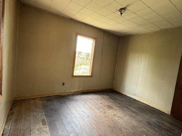 1580 Naomi Ave, Adrian, MI 49221 - photo 3