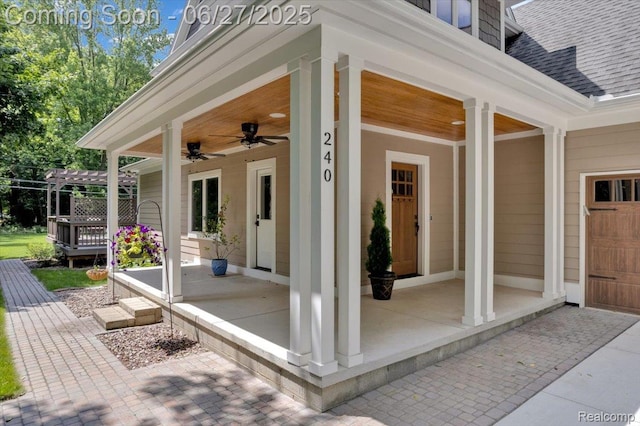 240 Red Oak Ln, Rochester Hills, MI 48307 - view of patio with a ceiling fan