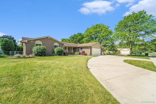 33521 Curtis Rd, Livonia, MI 48152 - photo 1