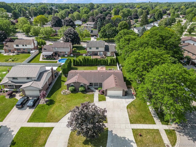 33521 Curtis Rd, Livonia, MI 48152 - photo 29