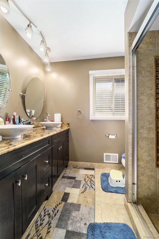 33521 Curtis Rd, Livonia, MI 48152 - photo 15