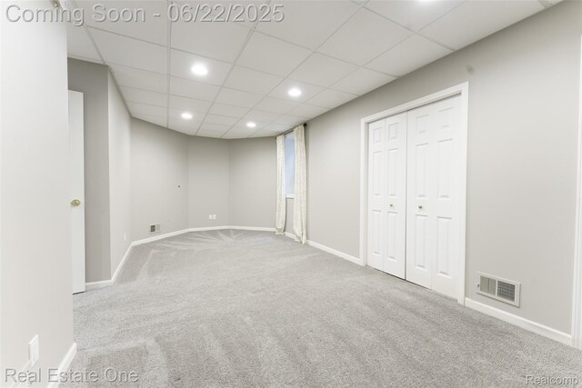 5258 Hidden Pines Dr, Brighton, MI 48116 - unfurnished bedroom featuring carpet floors, recessed lighting, a paneled ceiling, and a closet