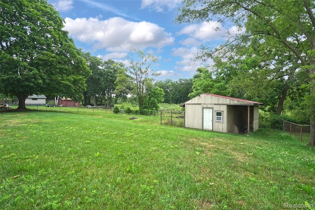 1348 Tull Dr, Waterford, MI 48327 - view of yard featuring a storage shed