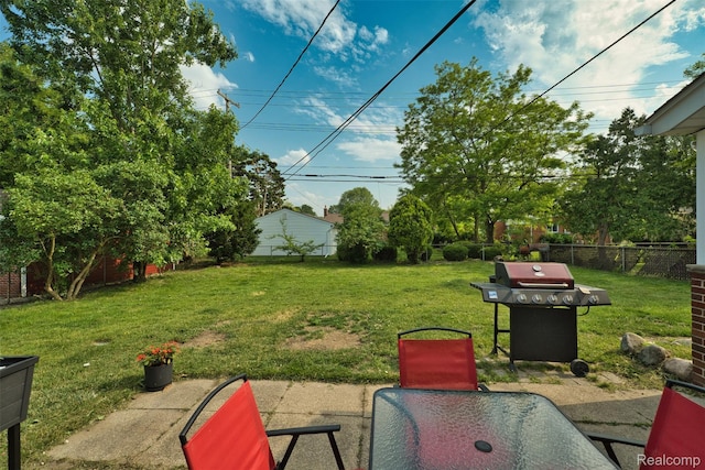 11214 Canal Rd, Sterling Heights, MI 48314 - view of yard with a patio area