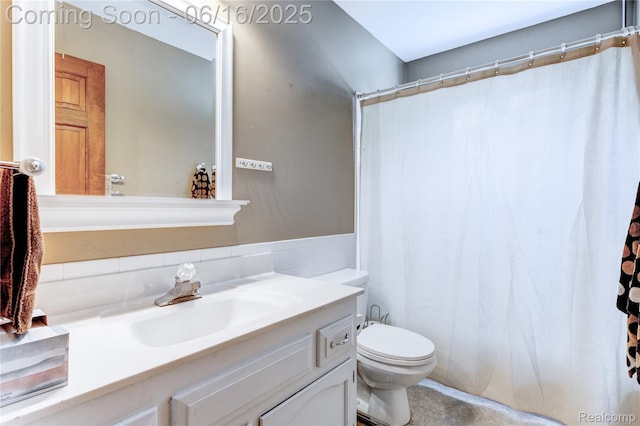 11704 Schram St, Grand Blanc, MI 48439 - full bathroom featuring vanity and a shower with curtain