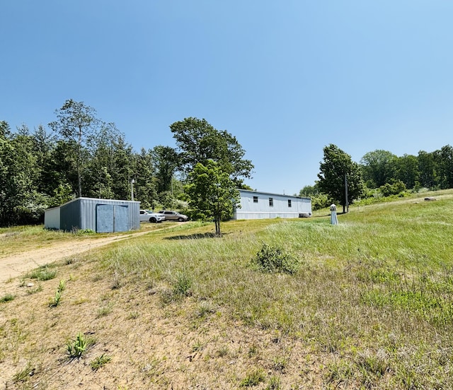 21794 30th Ave, Barryton, MI 49305 - view of yard with an outbuilding