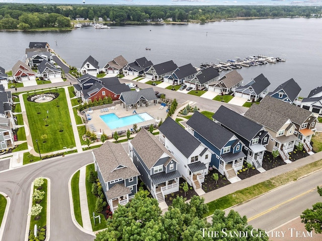 806 S Lake St, Whitehall, MI 49461 - aerial view of residential area featuring a large body of water