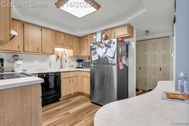 32806 Barclay Sq, Warren, MI 48093 - photo 6