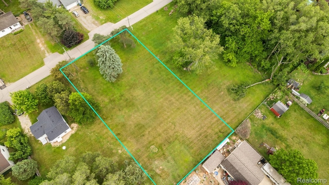 00 W St, Milford, MI 48380