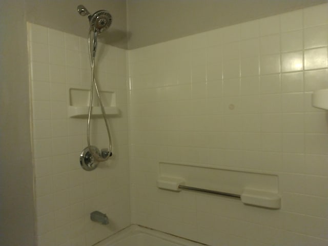 1830 Ferry St, Niles, MI 49120 - bathroom with shower / washtub combination