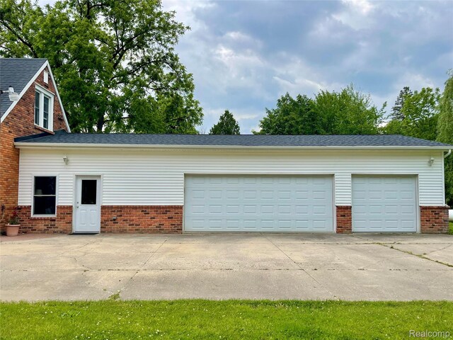442 Corneil Rd, Imlay City, MI 48444 - photo 3