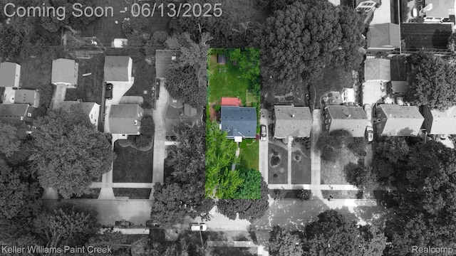 526 W Webster Rd, Royal Oak, MI 48073 - aerial view of residential area with property parcel outlined