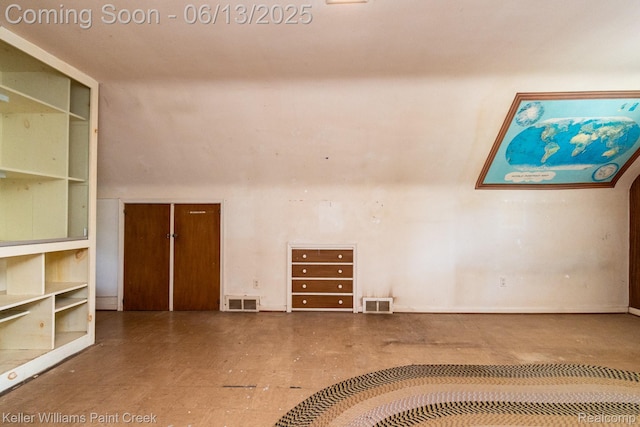 526 W Webster Rd, Royal Oak, MI 48073 - view of unfurnished living room