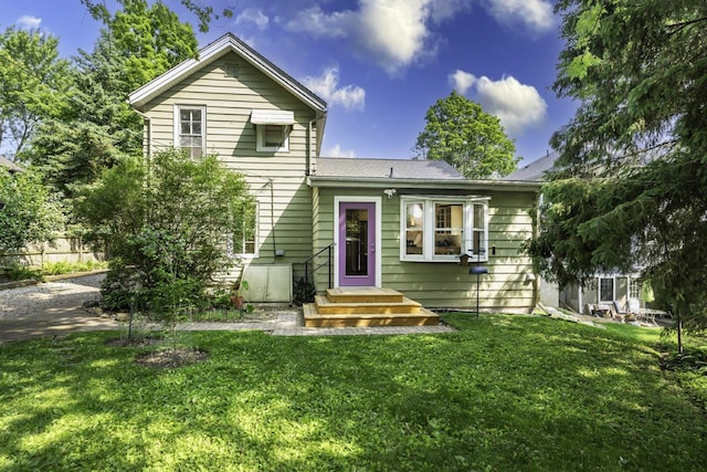 3444 Broad St, Dexter, MI 48130 - view of front of home featuring a front lawn