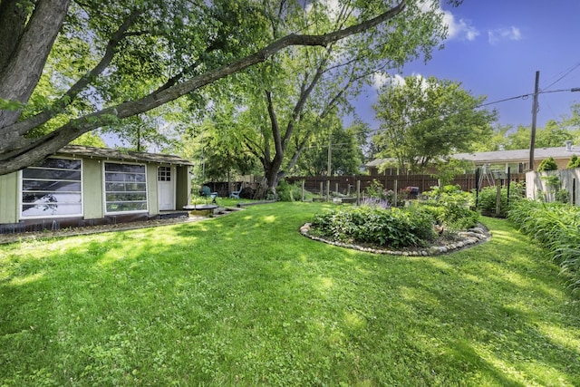 3444 Broad St, Dexter, MI 48130 - view of yard