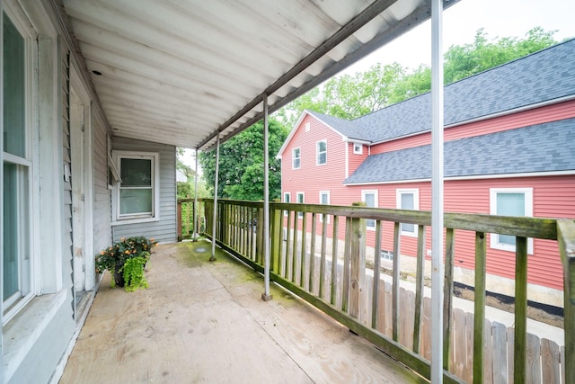 635 Sinclair Ave NE, Grand Rapids, MI 49503 - view of balcony