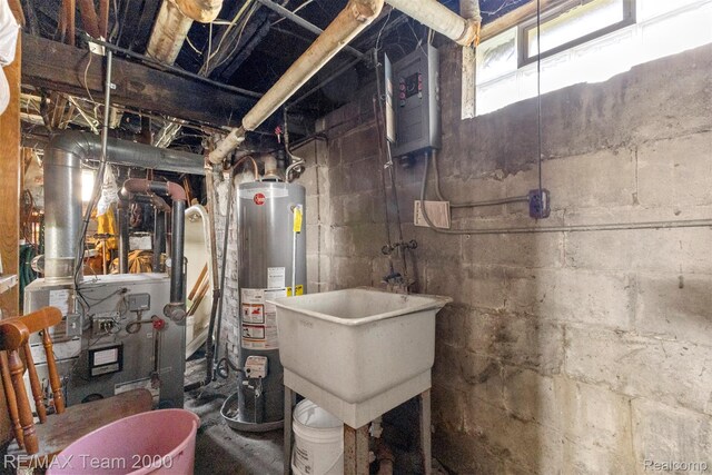 3966 12th St, Ecorse, MI 48229 - below grade area with water heater