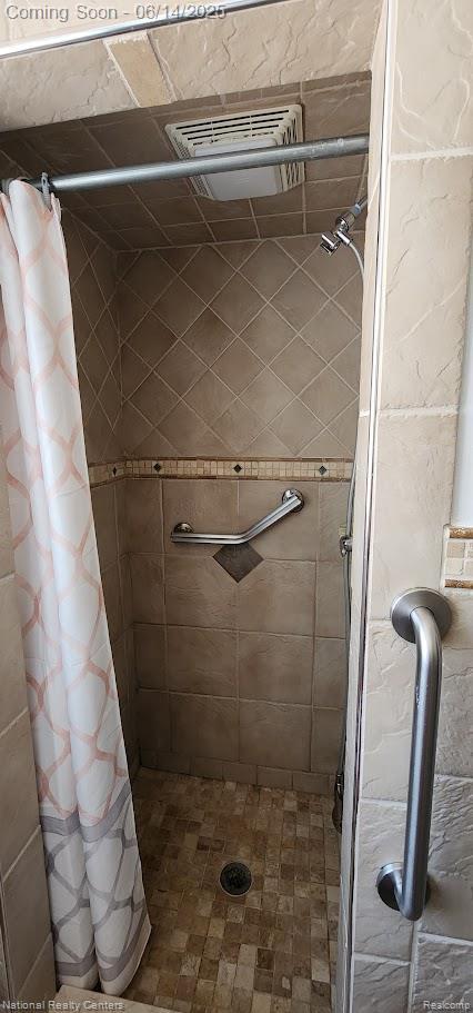 23334 King Dr, Clinton Township, MI 48035 - photo 24