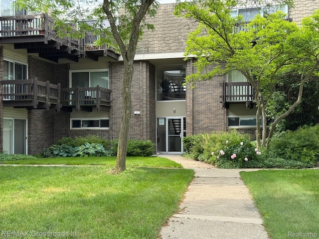 250 N Liberty St Unit 310, Belleville, MI 48111 - view of building exterior
