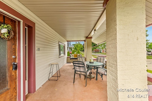 626 Academy St, Portland, MI 48875 - view of covered porch