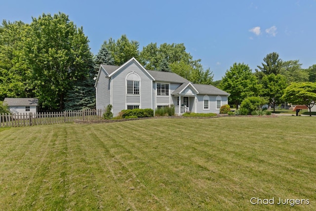 647 Maynard NW, Grand Rapids, MI 49504 - view of front of home