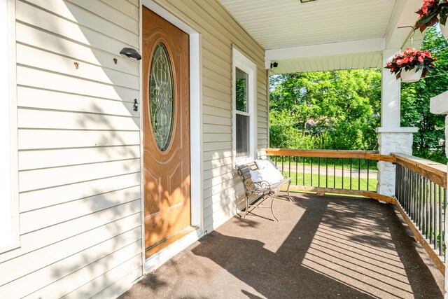 620 Vann St, Niles, MI 49120 - entrance to property with covered porch