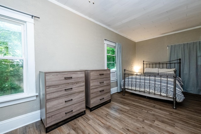 620 Vann St, Niles, MI 49120 - bedroom with crown molding, wood finished floors, a textured wall, and cooling unit
