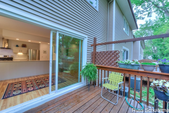 1366 W Norton Ave, Muskegon, MI 49441 - view of wooden deck
