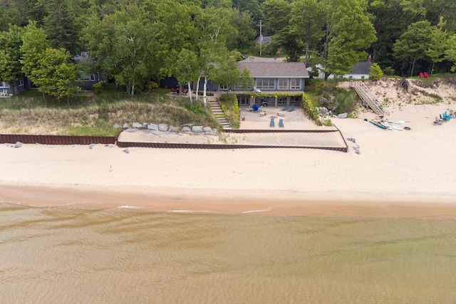 3524 Lakeshore Rd, Manistee, MI 49660 - view of subject property featuring a forest