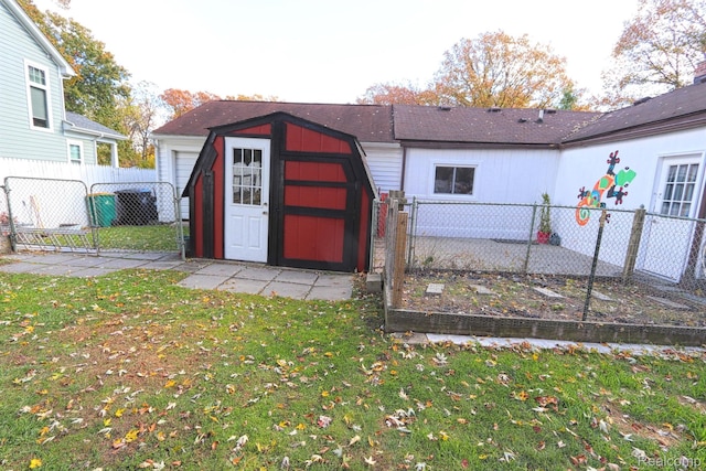 33566 Rhonswood St, Farmington Hills, MI 48335 - view of shed