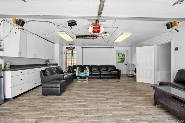 7561 Esper Blvd, Dearborn, MI 48126 - view of garage