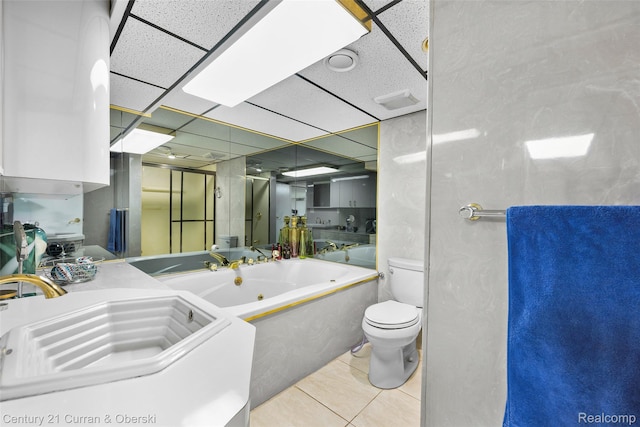 7561 Esper Blvd, Dearborn, MI 48126 - full bath featuring tile patterned flooring and a jetted tub