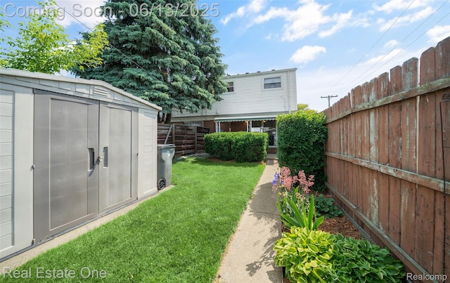 20107 Merle Ct, Eastpointe, MI 48035 - view of yard featuring a storage shed