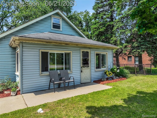 10997 Stark Rd, Livonia, MI 48150 - view of front of house with a shingled roof