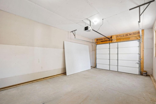 310 Hillview St, Buchanan, MI 49107 - garage featuring a garage door opener