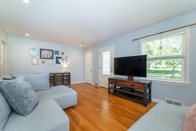 330 Hillcrest Blvd, Ypsilanti, MI 48197