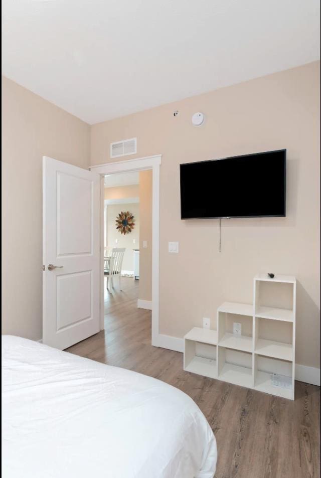 914-14 E Front St, Traverse City, MI 49686