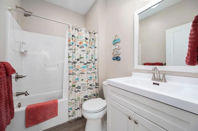 914-14 E Front St, Traverse City, MI 49686