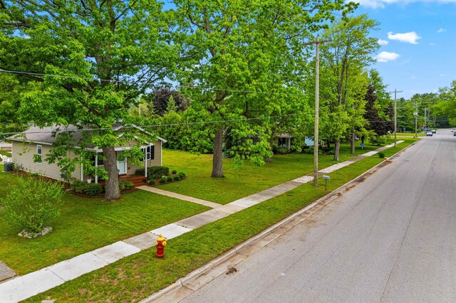 428 Davis St, Traverse City, MI 49686