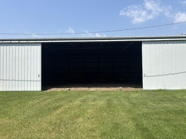 2523 E Wildcat, Saint Johns, MI 48879 - view of pole building featuring a yard