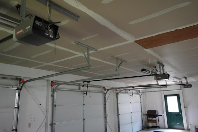 2523 E Wildcat, Saint Johns, MI 48879 - garage with a garage door opener