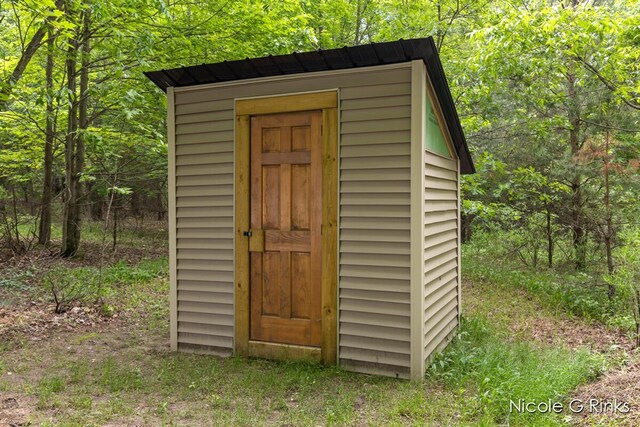 9860 Button Rd, Belding, MI 48809