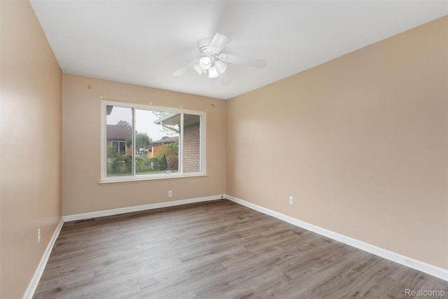 1958 Fox Hill Dr, Sterling Heights, MI 48310 - photo 18