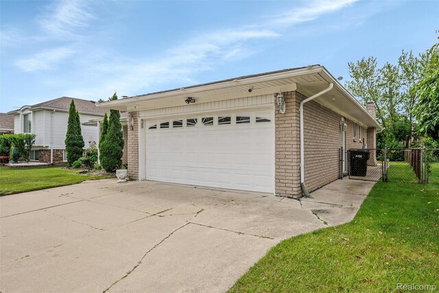 1958 Fox Hill Dr, Sterling Heights, MI 48310 - photo 3