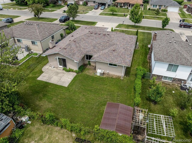 1958 Fox Hill Dr, Sterling Heights, MI 48310 - photo 31