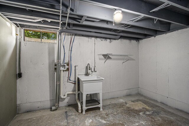 6737 Cypress St, Portage, MI 49024 - view of below grade area