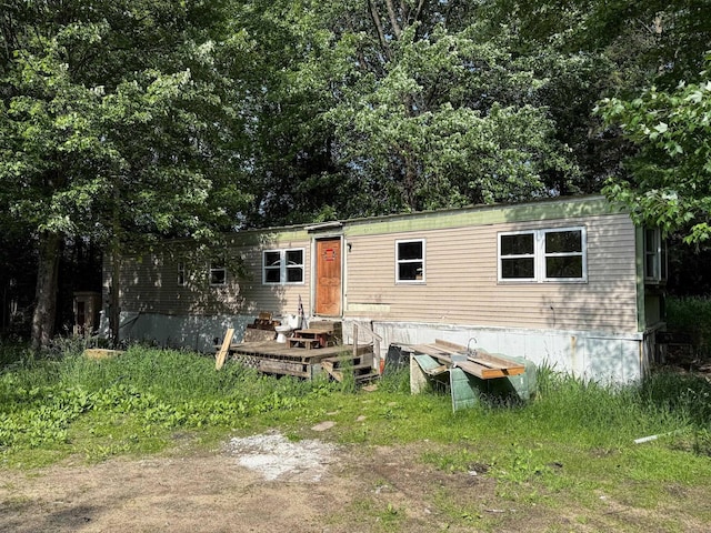 7671 S 27th Rd, Cadillac, MI 49601 - rear view of house