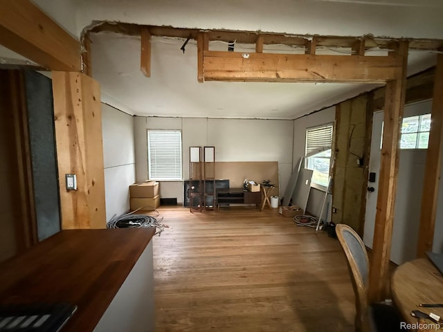 11311 Tecumseh, Redford, MI 48239 - sitting room featuring wood finished floors