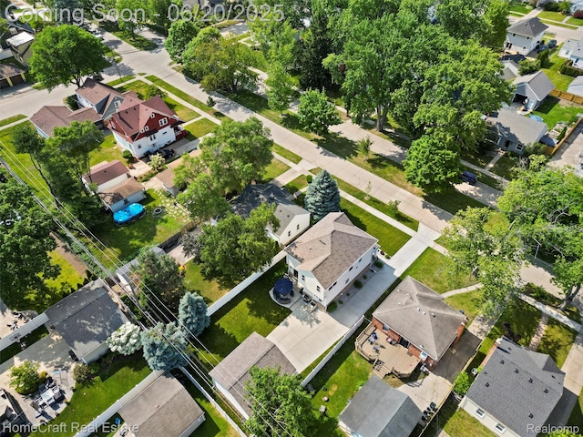 2213 Beverly Blvd, Berkley, MI 48072 - aerial view of property and surrounding area featuring nearby suburban area
