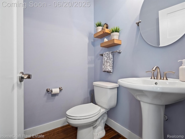 2213 Beverly Blvd, Berkley, MI 48072 - bathroom with toilet and wood finished floors